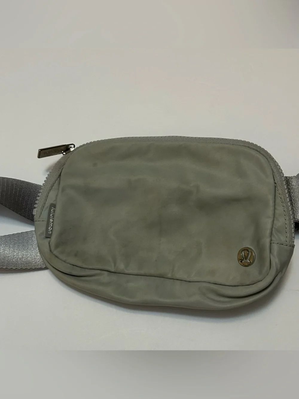lululemon athletica Light Gray Belt Bag